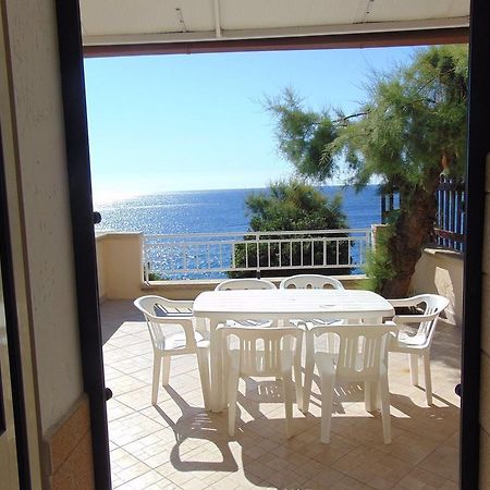 Casa Vacanze Baia Acquaviva Villa Marittima Exteriör bild